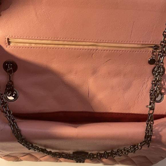Mauve pink leather purse chain - Picture 4 of 8